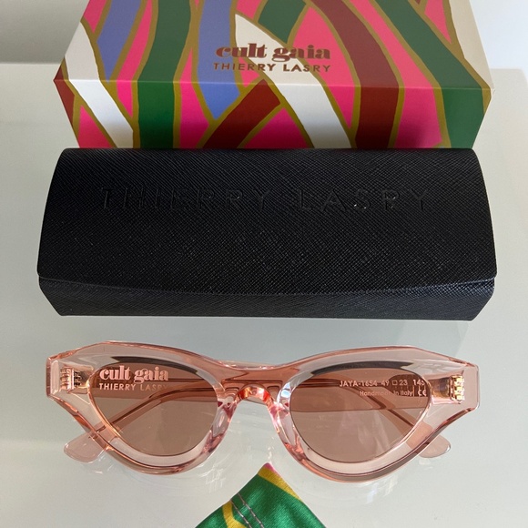 CULT GAIA X THIERRY LASRY Jaya Pink Sunglasses main image 5